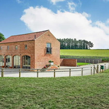 3 Bed In Malton 75898 Amotherby