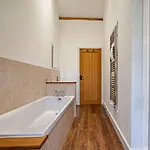 3 Bed In Malton Oc-75898 *