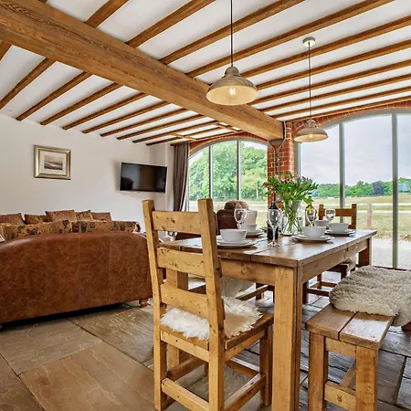 3 Bed In Malton 75898 * Amotherby